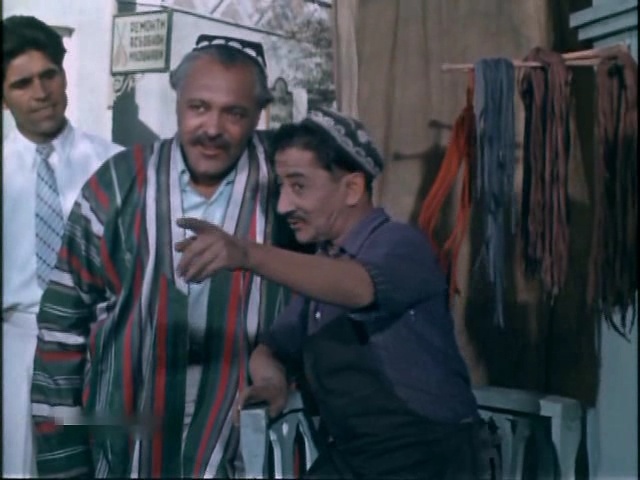 Кадр из фильма "Я встретил девушку" взят для иллюстрации из Яндекс Картинки.  