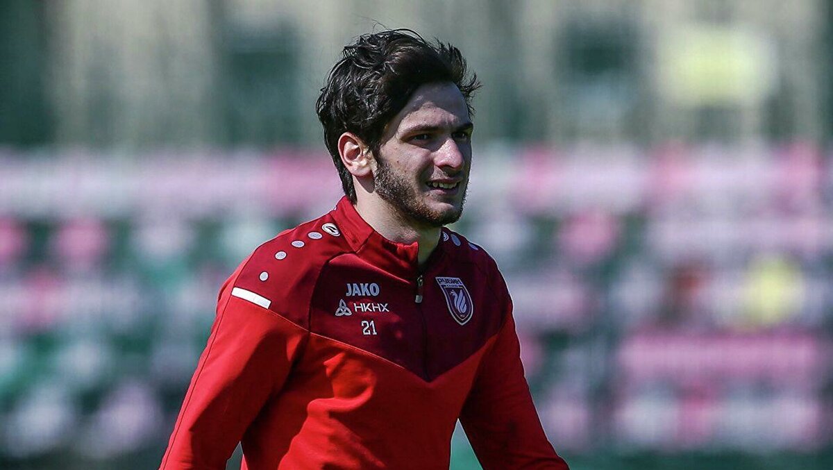 Полузащитник Хвича Кварацхелия. Фото - ФК "Рубин".