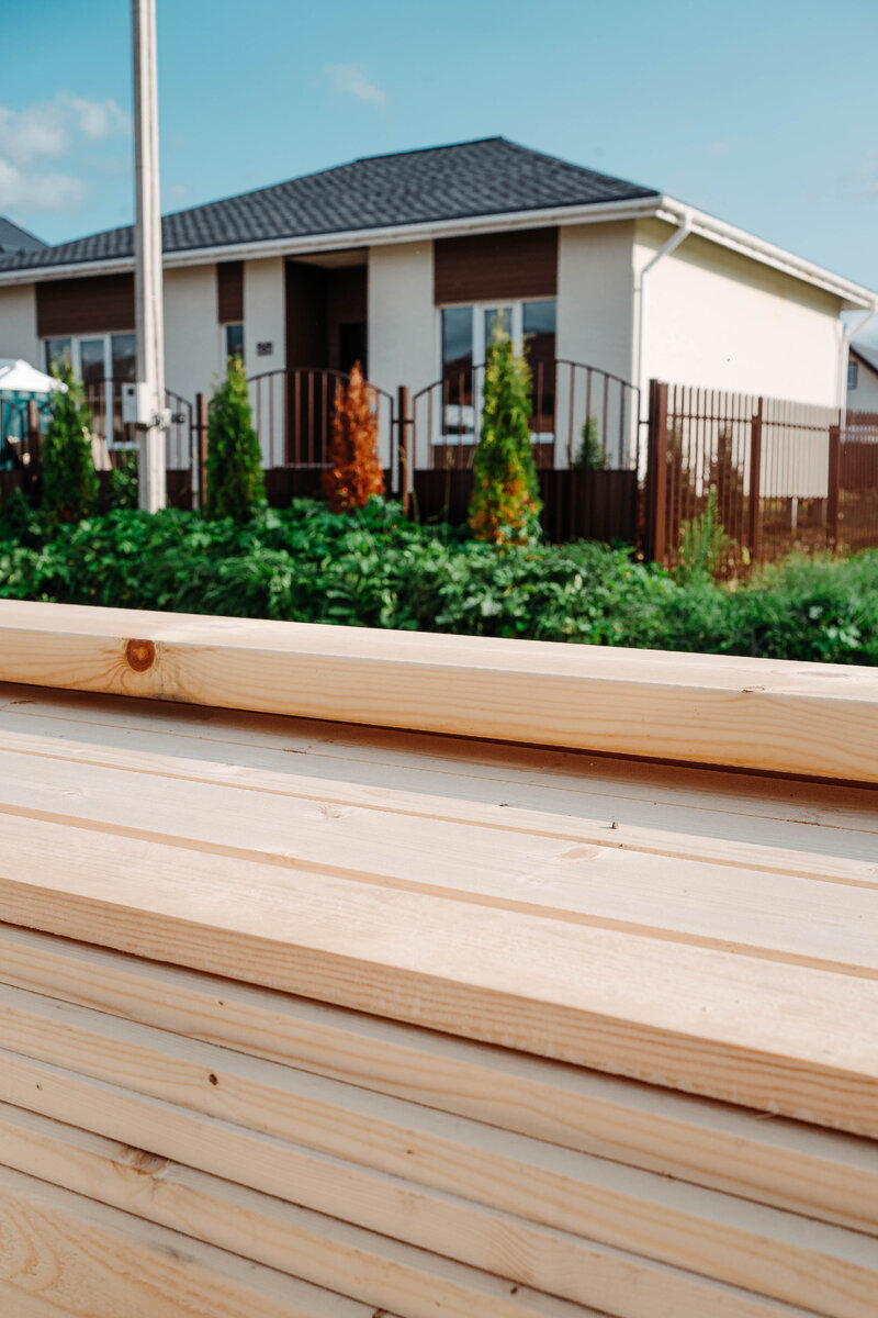 Дерево камерной сушки - идеальный материал для строительства каркасных домов