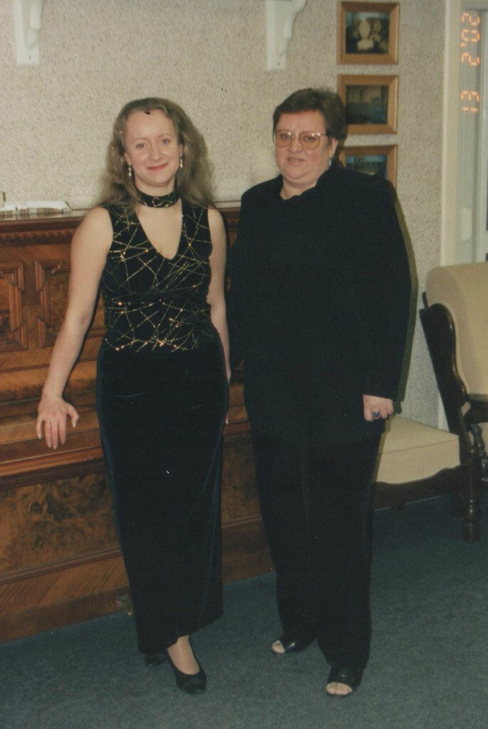 Анна со старшей дочерью Еленой