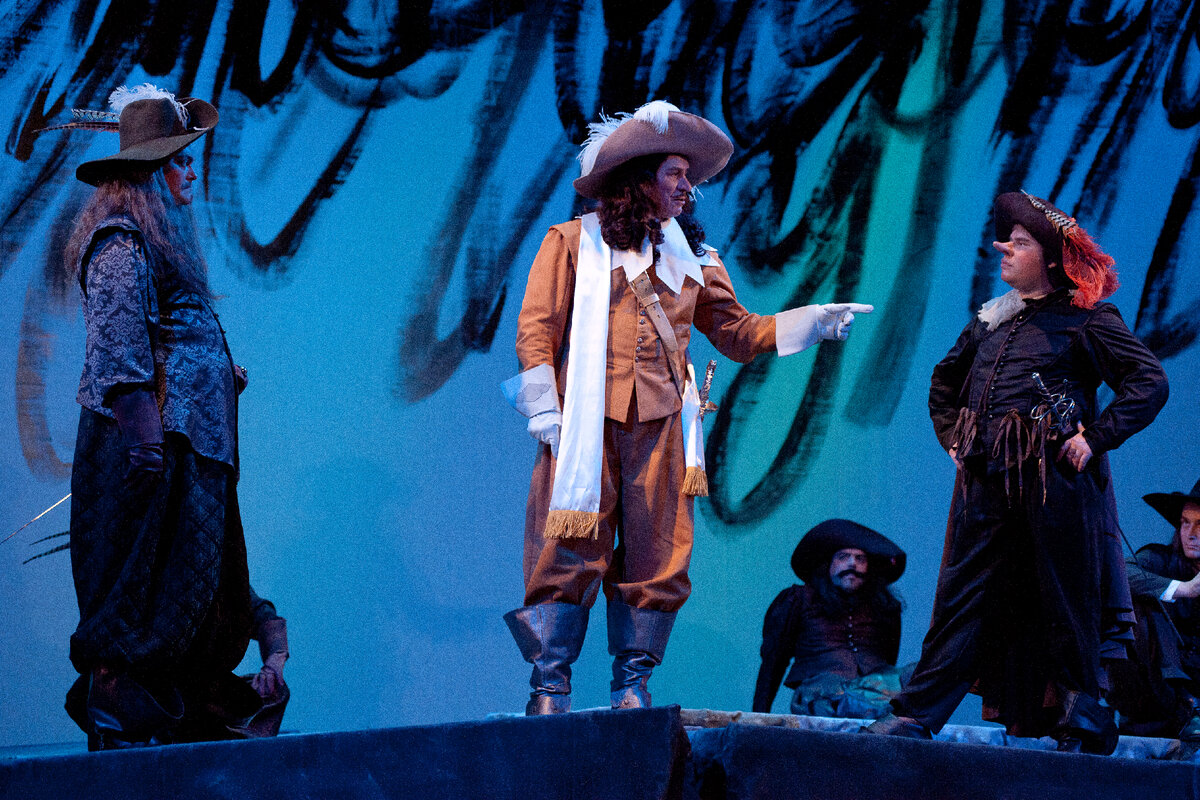 Александр Ермаков - Граф де Гиш, «Сирано де Бержерак» Э.Ростана, режиссёр Ж.Лаводан (Франция), 2012 г. Фотограф - Николай Антипов