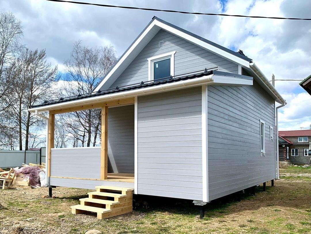 Каркасный дом с сауной: вид на террасу