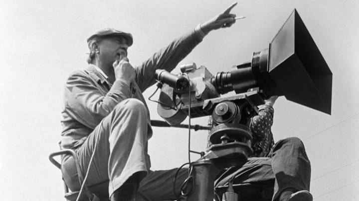 "Любовь земная". Выбор актрис, возможный запрет фильма. Что еще осталось за кадром?