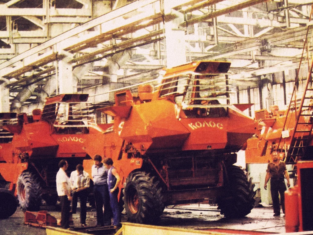 Почему комбайн "Колос" в СССР считали самым лучшим и мощным | БИБИП | Дзен