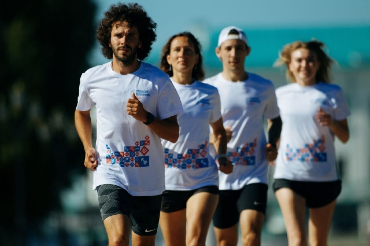    К участию приглашаются спортсмены и любители активного досуга всех возрастов. Для юных бегунов будет отдельная дистанция.