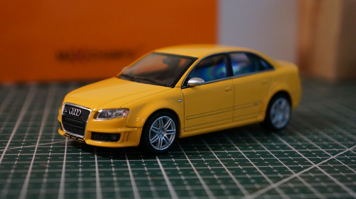 Minichamps/maxichamps