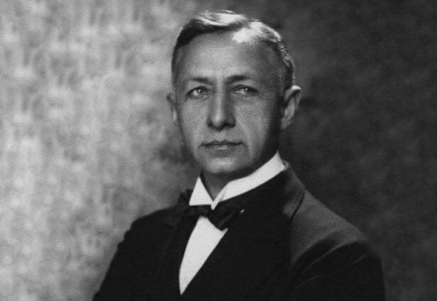 Иван Алексеевич Бунин (10 (22) октября 1870 года, Воронеж — 8 ноября 1953, Париж) —  писатель.