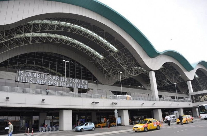 Sabiha gökçen airport. Международный аэропорт имени Сабихи гёкчен. Сабиха Гекчен аэропорт. Стамбул аэропорт Сабиха. Аэропорт Sabiha Gokcen Стамбул.