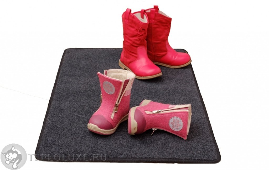 «Теплолюкс» Carpet 50x80. Электрический коврик для сушки обуви.