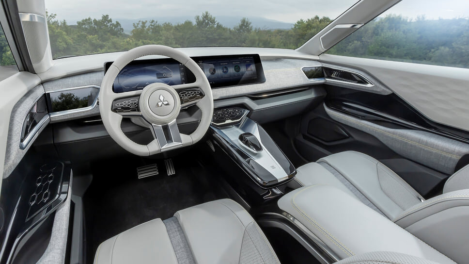 Фото: Mitsubishi📷Mitsubishi XFC Concept