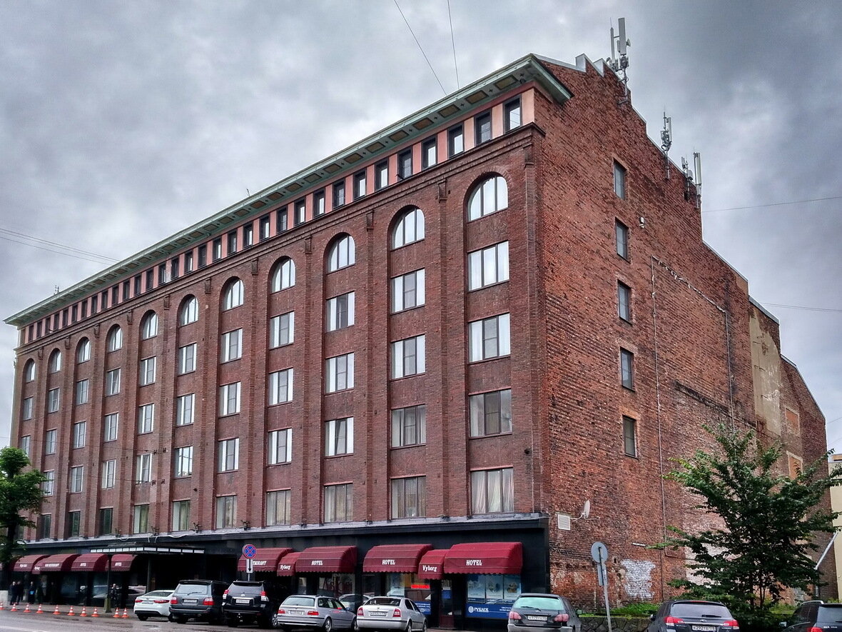 Архитектурный стиль - Североевропейский неоклассицизм - существовал короткий период во время перехода от Северного модерна к функционализму 