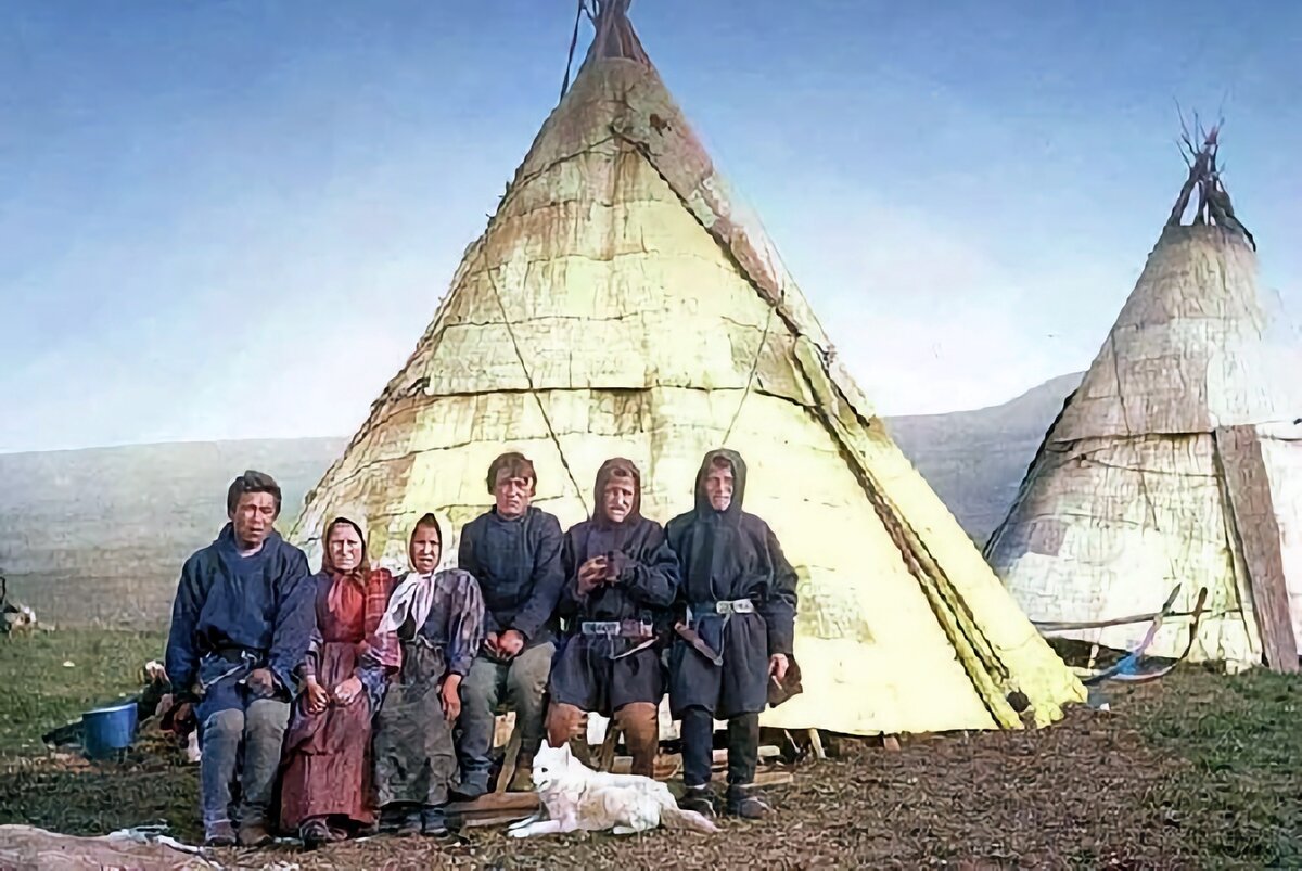 Манси дятлов. Ханты (остяки). Манси (вогулы). Народы Урала вогулы (манси). Коренные народы Урала вогулы манси. Манси народ Северный Урал 1959.