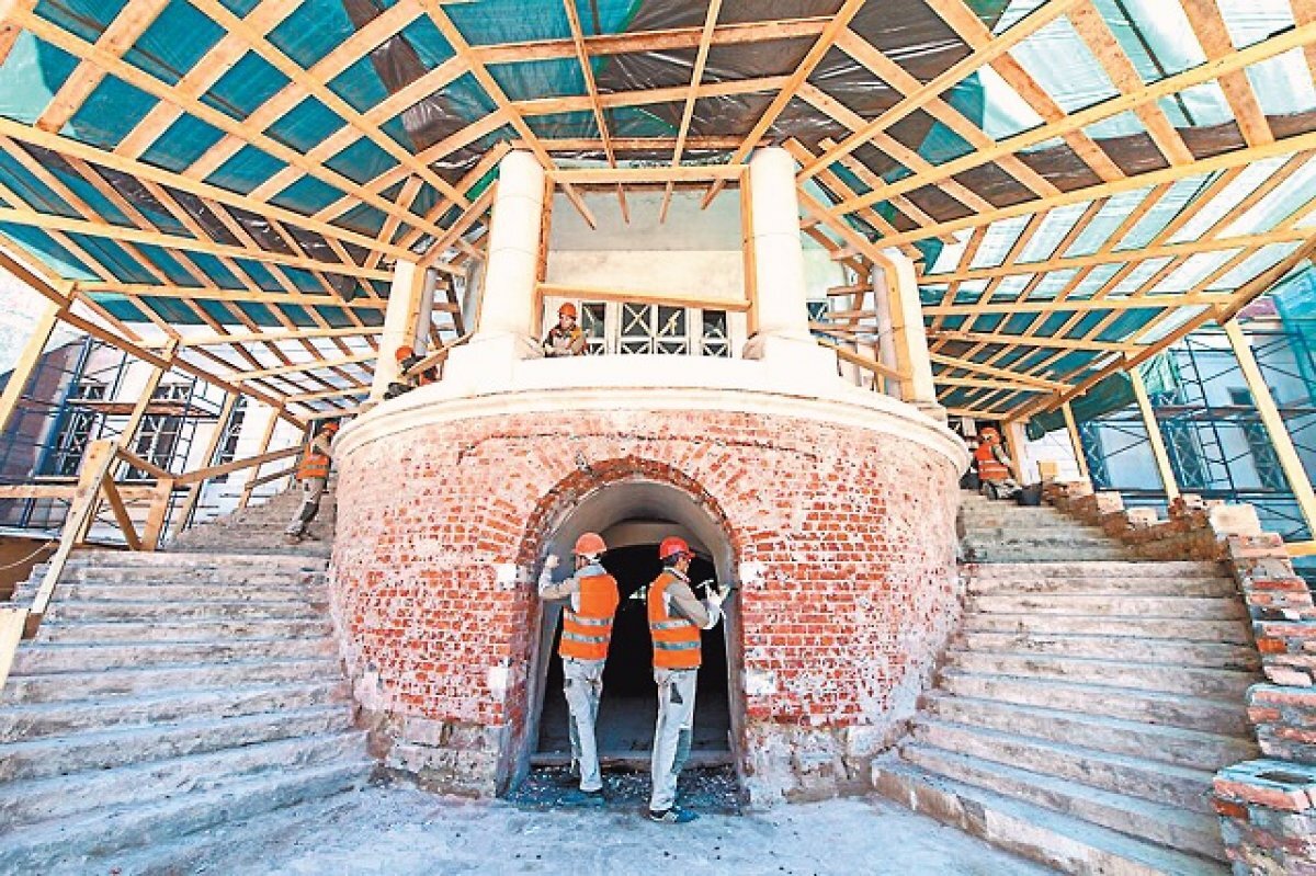    Собянин: усадьбу «Покровское-Стрешнево» отреставрируют до конца года