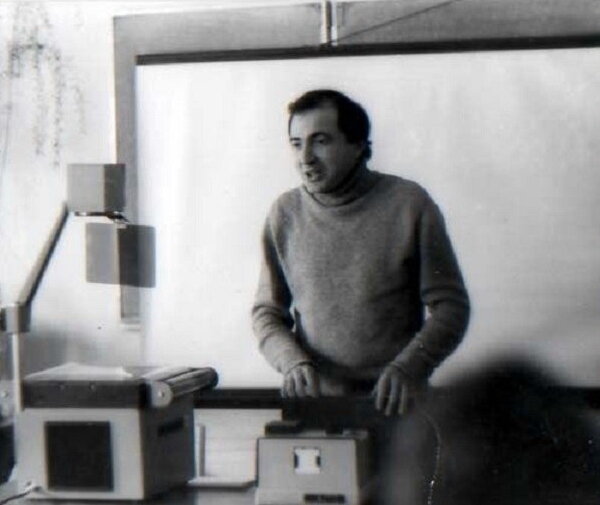 1981 год. Березовский - младший научный сотрудник НИИ проблем управления АН СССР. 