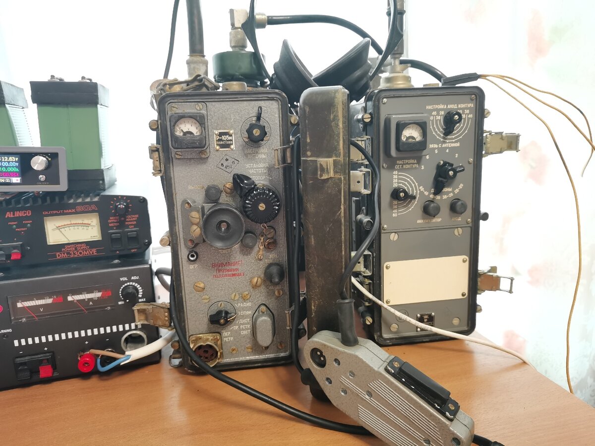 Радиостанция Р105м.