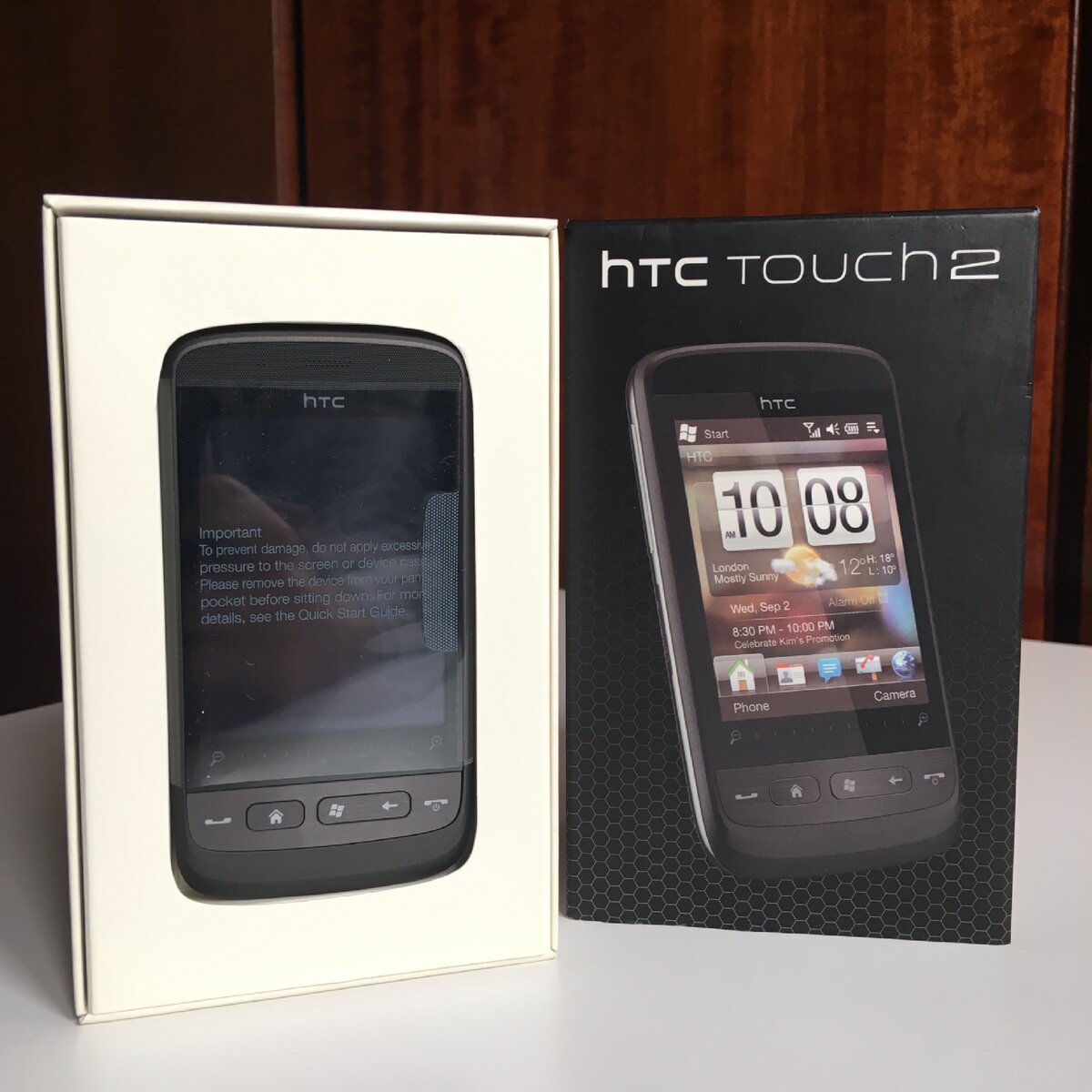 Распаковка нетронутого телефона htc touch2, спустя 12 лет!