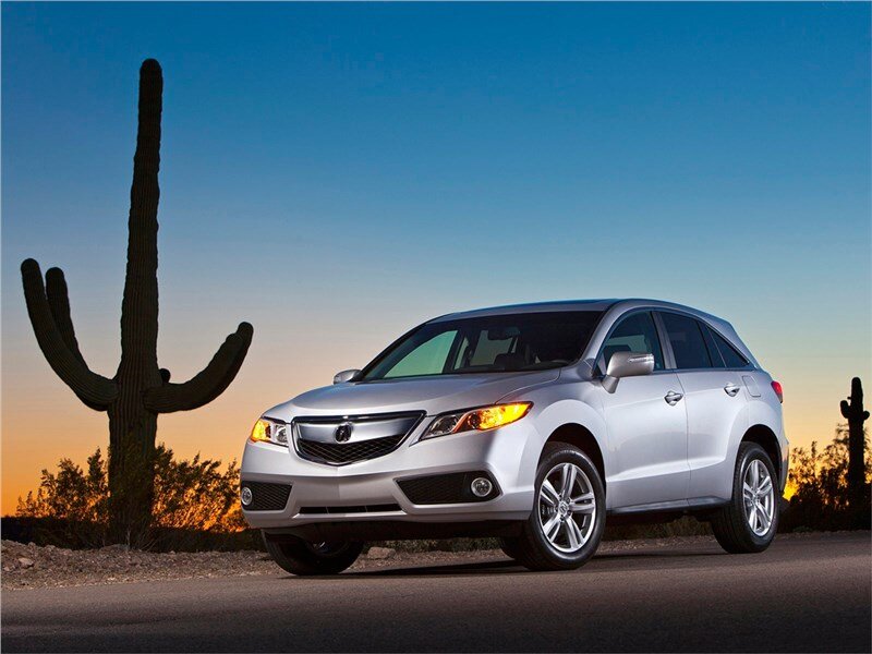 Впервые Acura RDX была представлена публике в 2012 году в Америке.