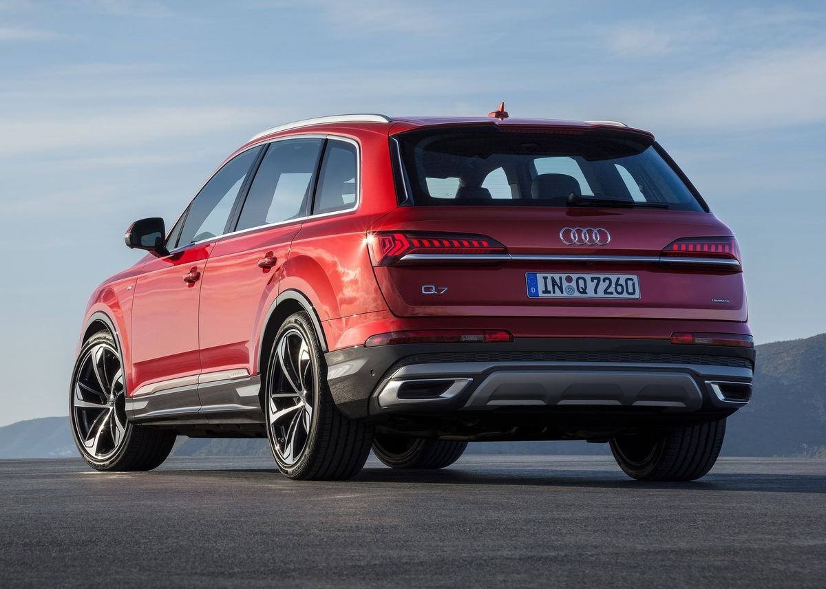 Премиум класс в кризис: обновленный Audi Q7 2020 года | Технологии сегодня  | Дзен