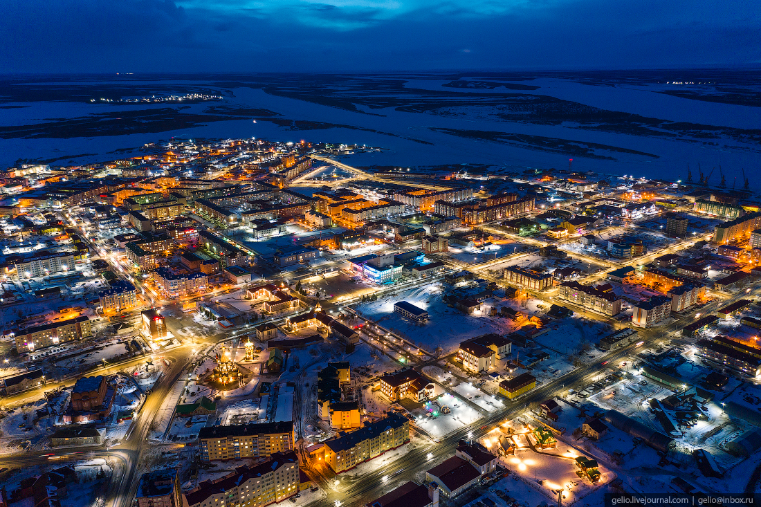 северный полярный круг на карте россии. города за полярным кругом в россии на карте. карта россии с полярным кругом. красноярский город за полярным кругом. мурманск северный город.