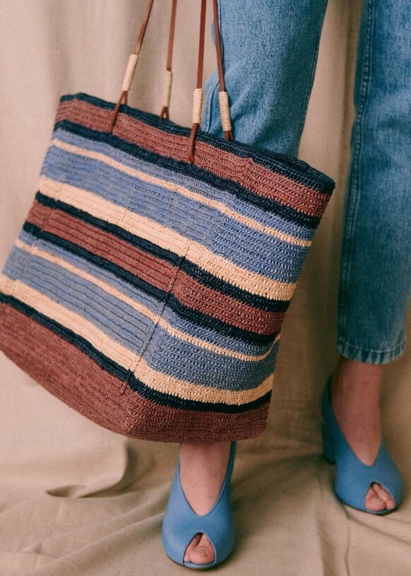     Sezane