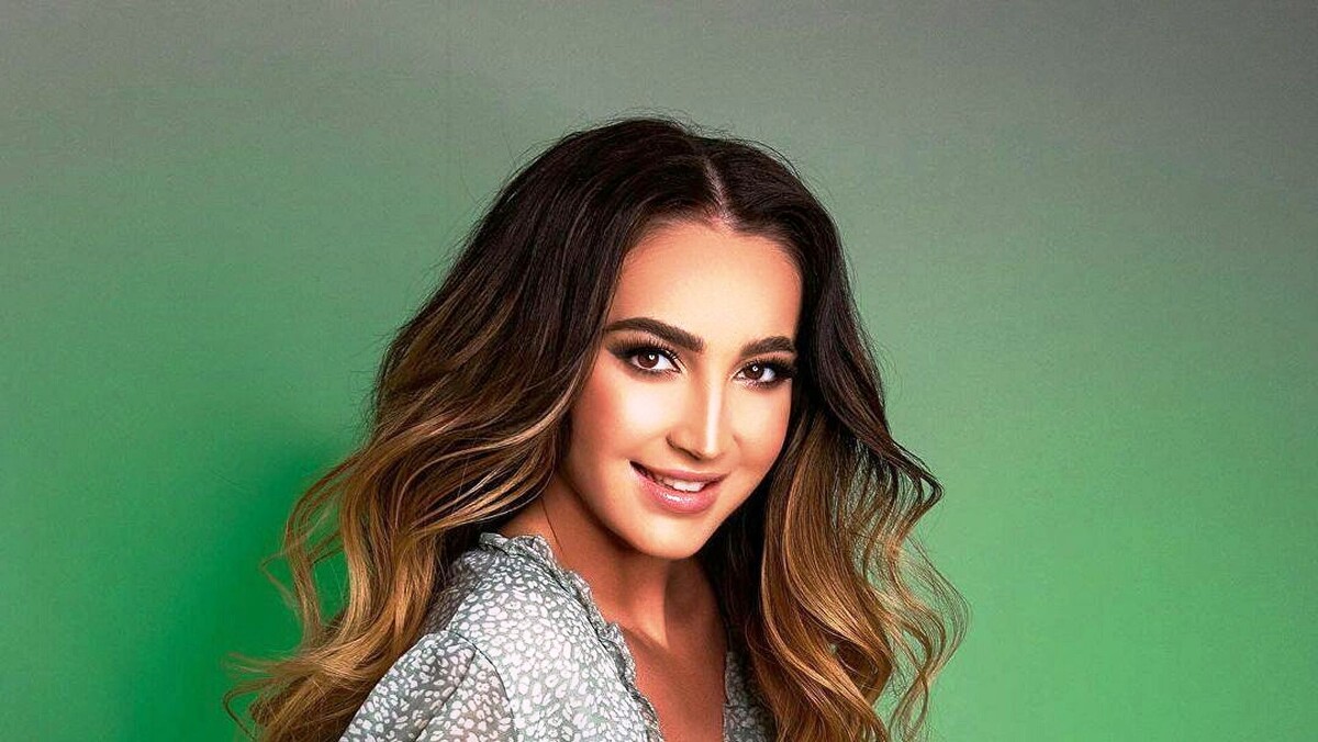 Ольга Бузова