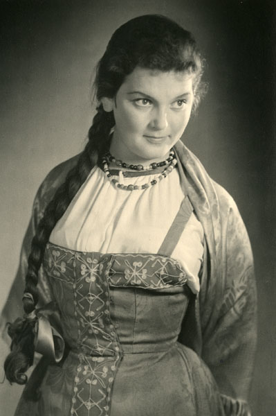 Варвара - Ю.Бурыгина. Малый театр