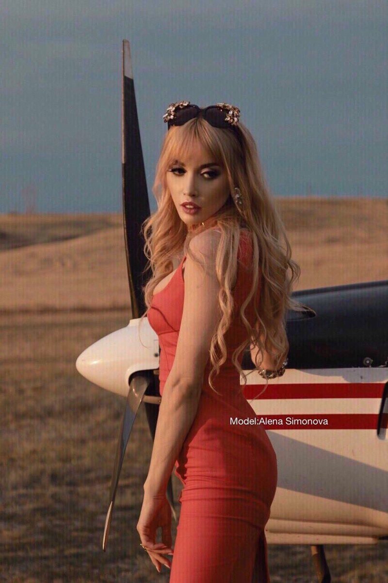 модель Алёна Симонова 