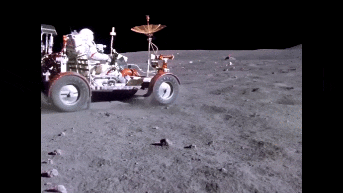 Следов от колёс вообще не видно.