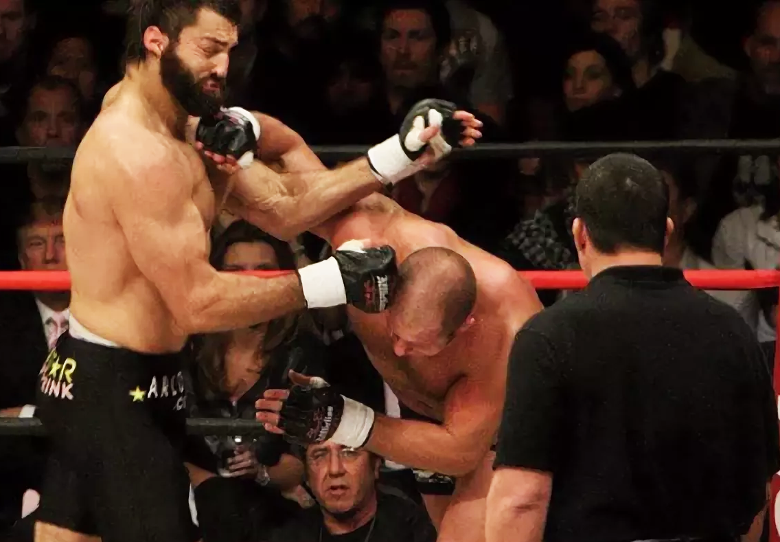 Тот самый нокаут. 