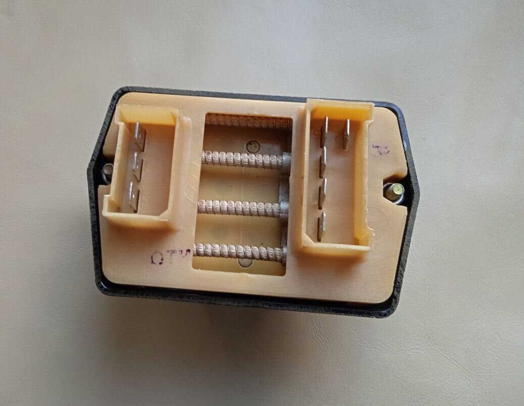 Самое загадочное реле «Москвича». Где оно работало и почему от него ...