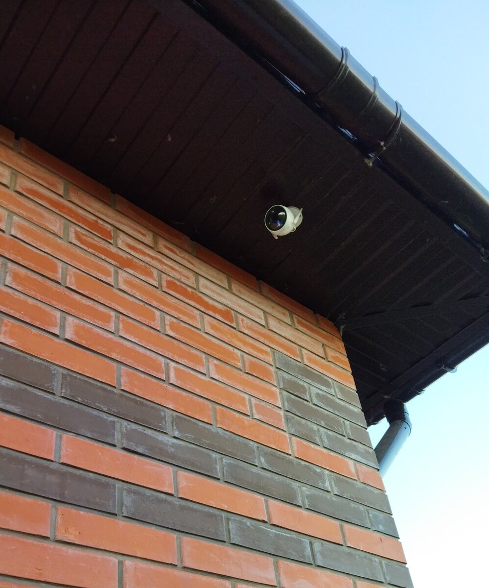 Вот так выглядит установленная камера