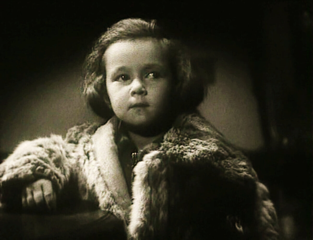 Кадр из фильма «Жила-была девочка», 1944