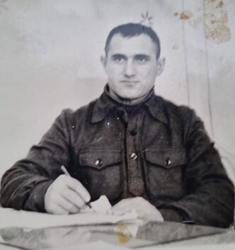 Добавьте описание