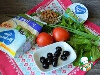     Приготовить продукты. Помидоры и зелень вымыть и обсушить. Зелень взять разную по своему вкусу, даже молодые листья хрена подойдут.