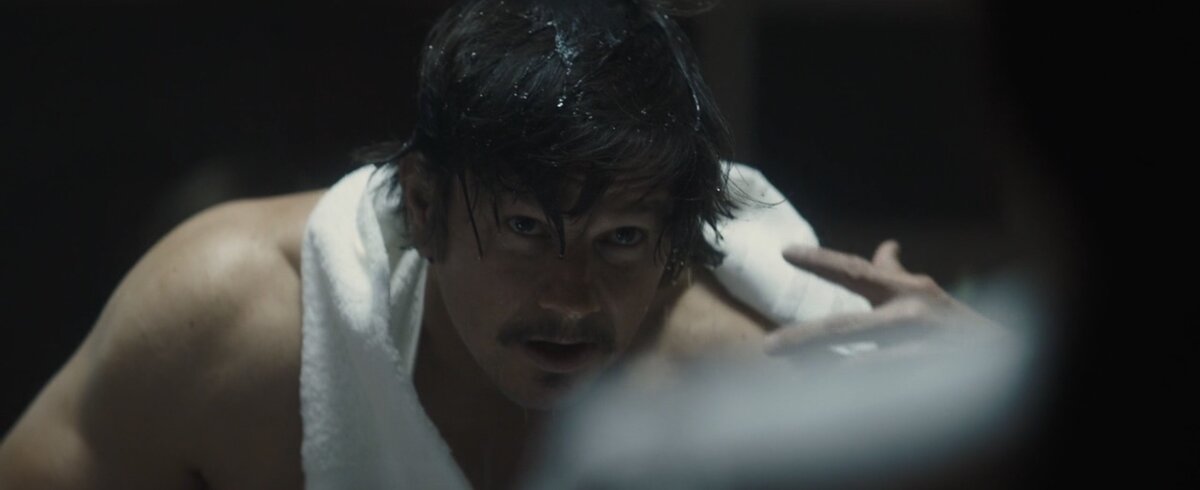 Кадр из фильма «Отец Стю», 2022