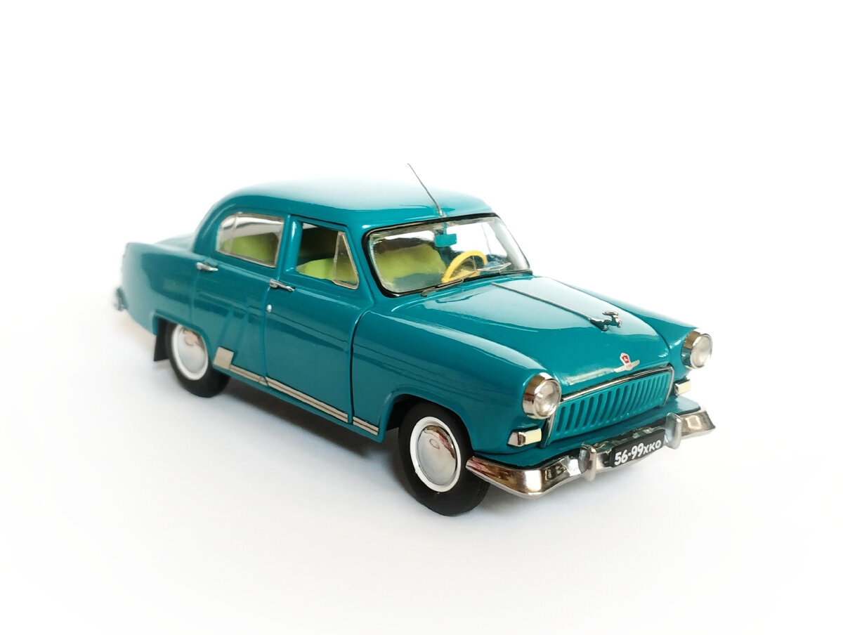Gaz 21 Volga масштабная модель
