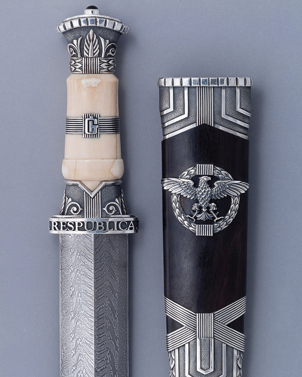 Автор: М. Нестеров. Дамасская сталь: А.Цыпкин
