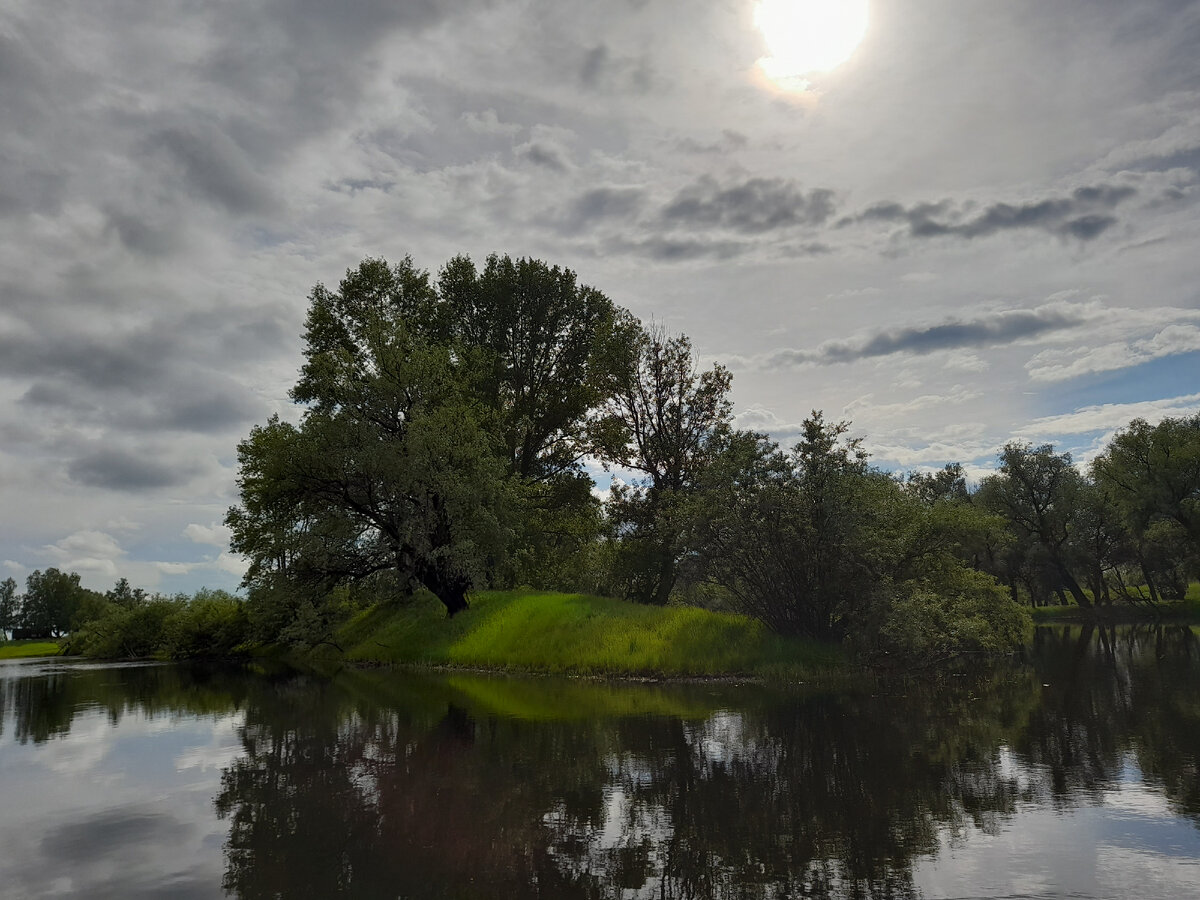 На одном из притоков реки Тобол. Фото из личного архива.