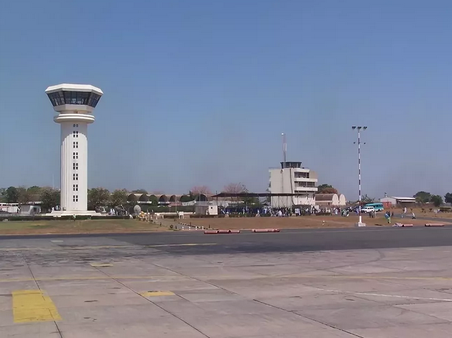 фото аэропорта Юндум
