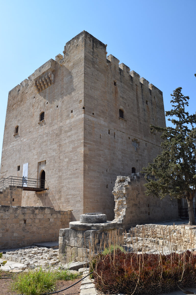 Замок Колосси