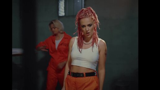 California клип. тэсс дэйли sweet harmony. зарубежные клипы. Serebro сладко клип. клип sweet.