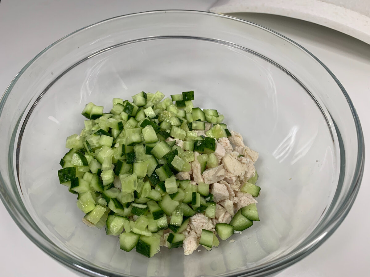 Салат «Фея»: казалось бы, обычный салат и ингредиенты все простые, но как же вкусно