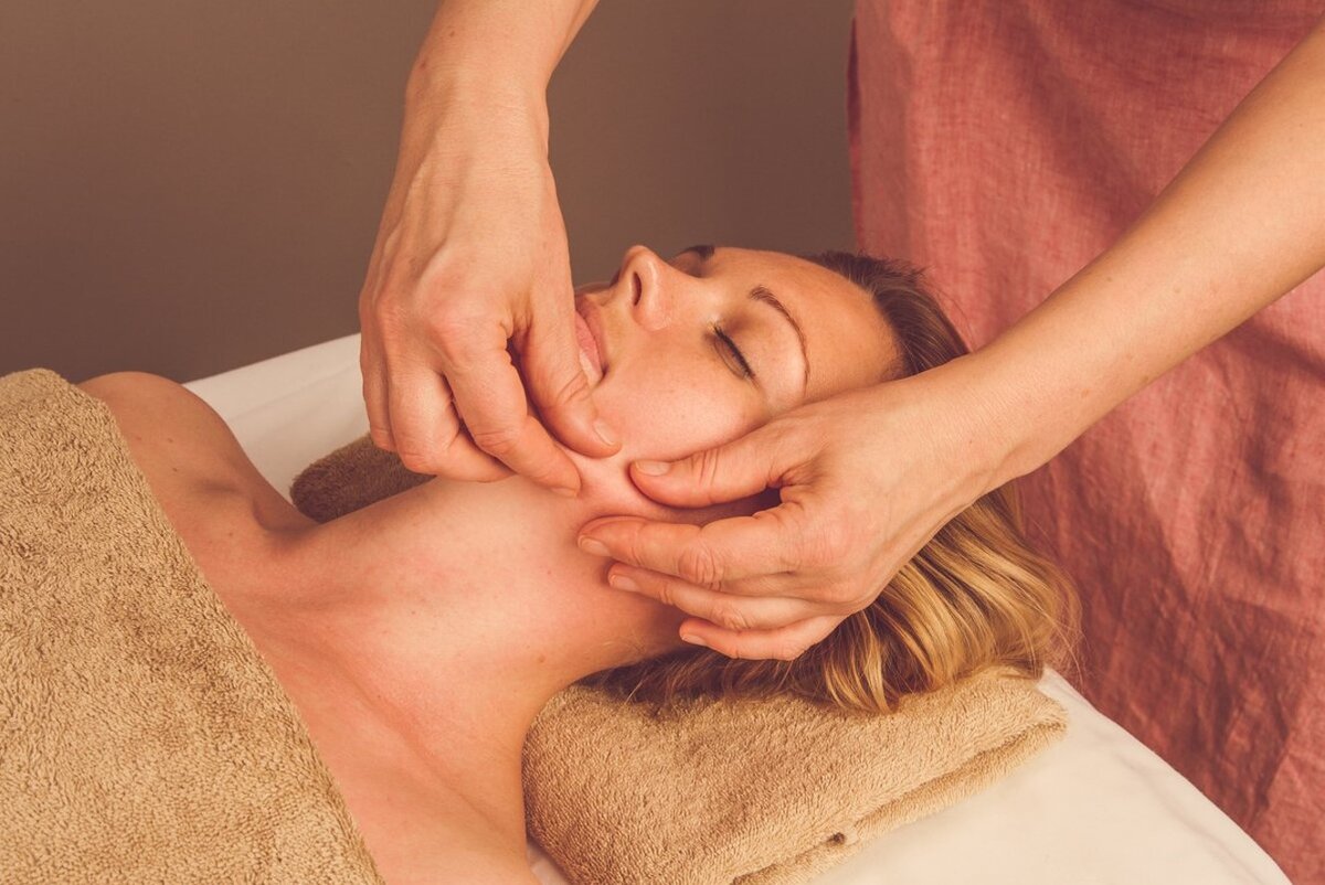 Массаж лица