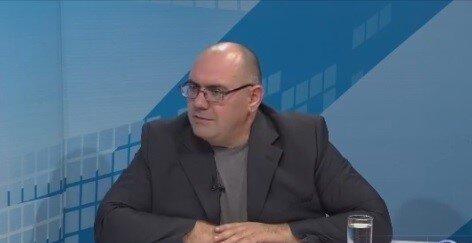 Александр Петков