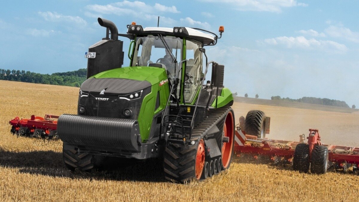 Новый трактор Fendt 1100 Vario MT в работе. Фото: fendt.com