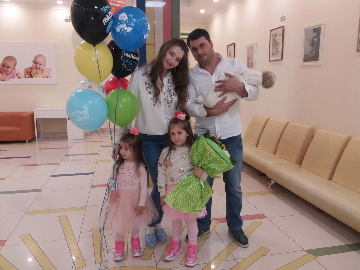 ❤НАША ВЫПИСКА,СЗАДИ ПРЯЧУ МОЧЕПРИЁМНИК🤭... НАШ СЫНОК ПОБЕДИТЕЛЬ МАНСУР 🤗 МЫ СПРАВИЛИСЬ❤