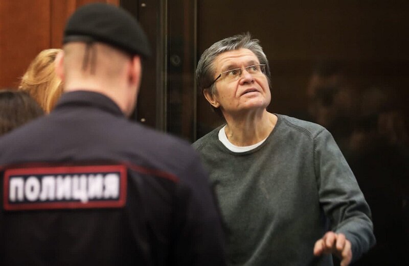 Улюкаев продолжит сочинять и роскошно жить...