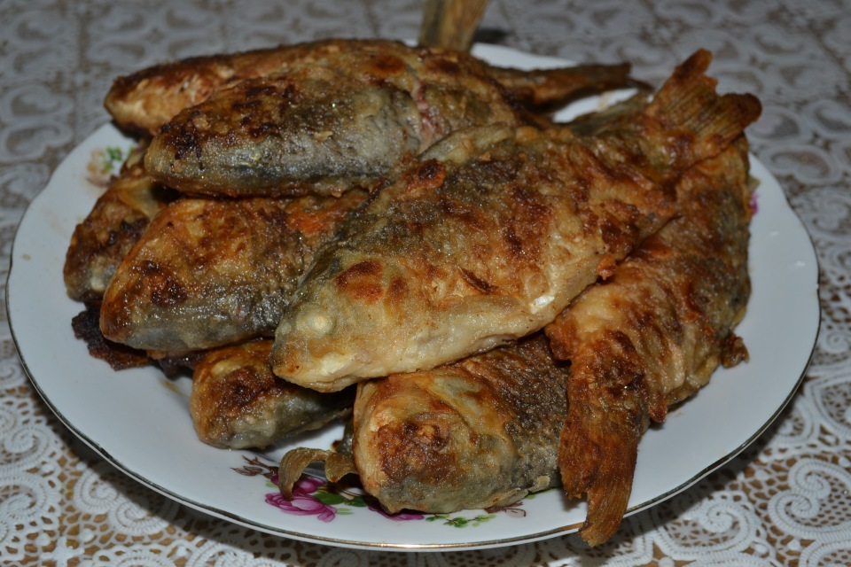 Картинки жареные карасики