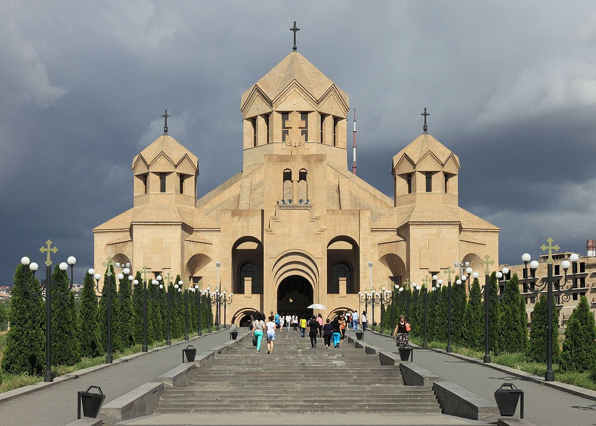 Церковь Святого Григория просветителя (Ереван). Сурб Григор Лусаворич Церковь. Можно ли в армянскую церковь