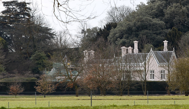 Кейт Миддлтон и Уильям вместе с тремя детьми поселятся в коттедже Аделаиды 